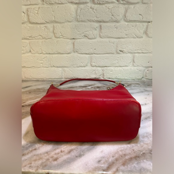 Gucci Red Leather Handbag - Picture 4 of 7